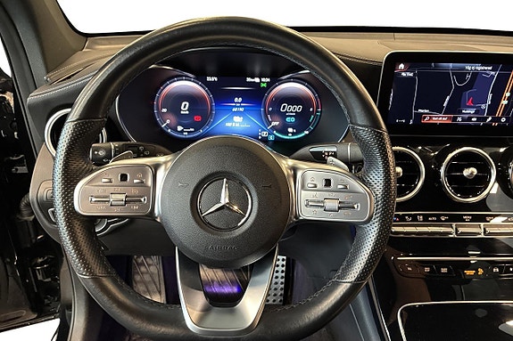 Mercedes-Benz GLC300 de 15 of 30