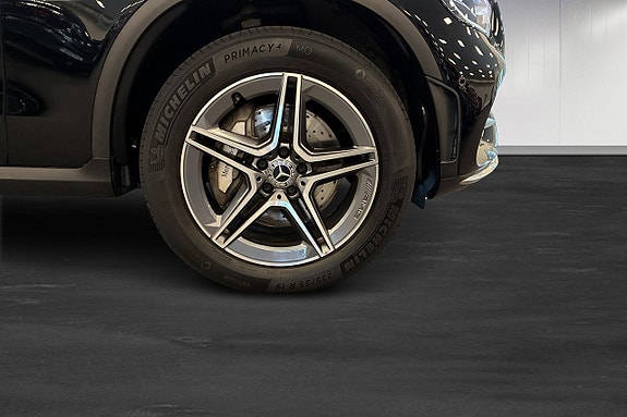 Mercedes-Benz GLC300 de 11 of 30