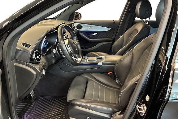 Mercedes-Benz GLC300 de 7 of 30