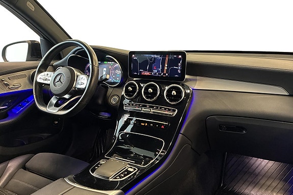 Mercedes-Benz GLC300 de 10 of 30