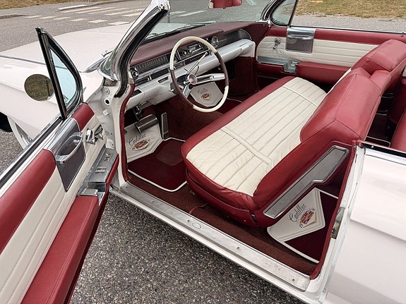 Cadillac Serie 62 11 of 17