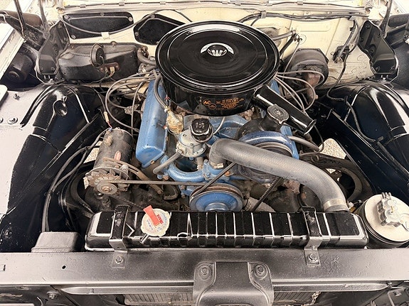 Cadillac Serie 62 10 of 17