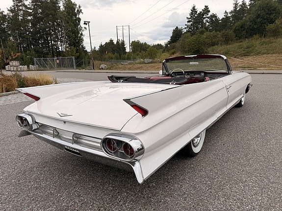 Cadillac Serie 62 5 of 17