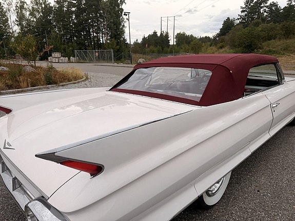 Cadillac Serie 62 17 of 17