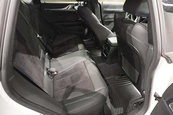 BMW i4 8 of 15