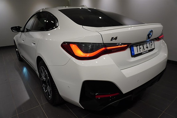 BMW i4 15 of 15