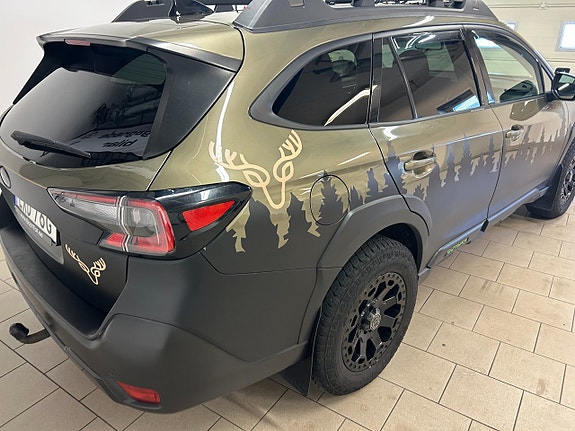 Subaru Outback 5 of 16