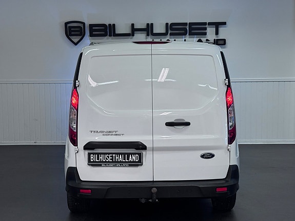 Ford Transit Connect 8 of 18