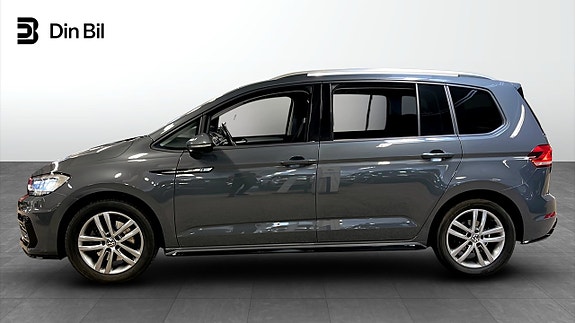 Volkswagen Touran 2 of 11