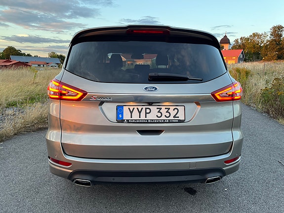 Ford S-MAX 7 of 16