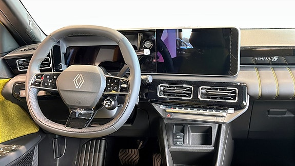 Renault 5 E-Tech 7 of 24