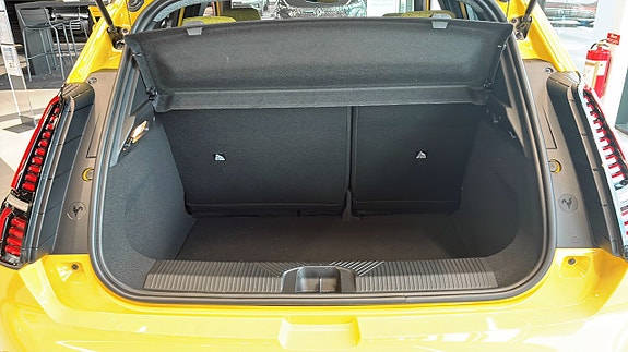 Renault 5 E-Tech 14 of 24