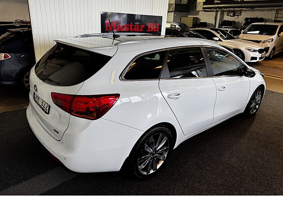 Kia Ceed 2 of 16