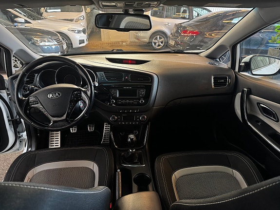 Kia Ceed 7 of 16