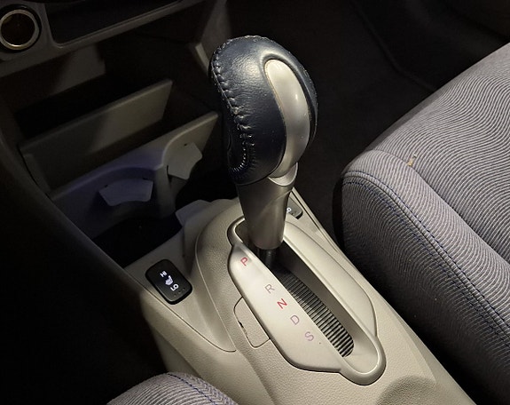 Honda Insight 17 of 22