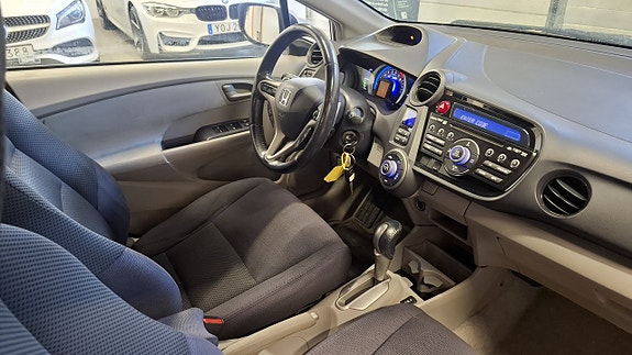 Honda Insight 9 of 22