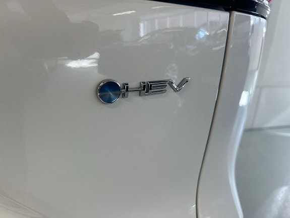 Toyota Corolla Cross 12 of 15