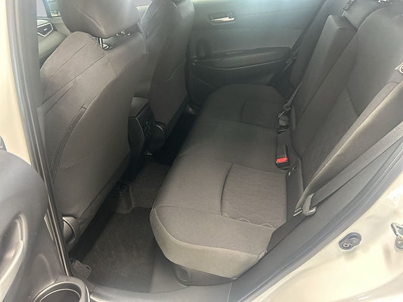 Toyota Corolla Cross 7 of 15