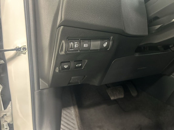Toyota Corolla Cross 14 of 15