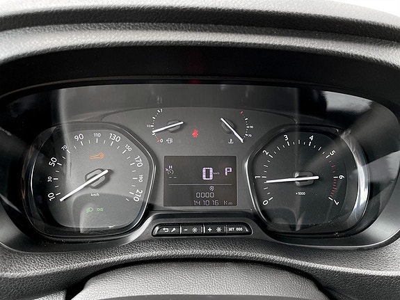 Peugeot Expert 10 of 19