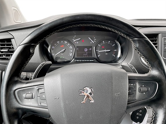 Peugeot Expert 8 of 19