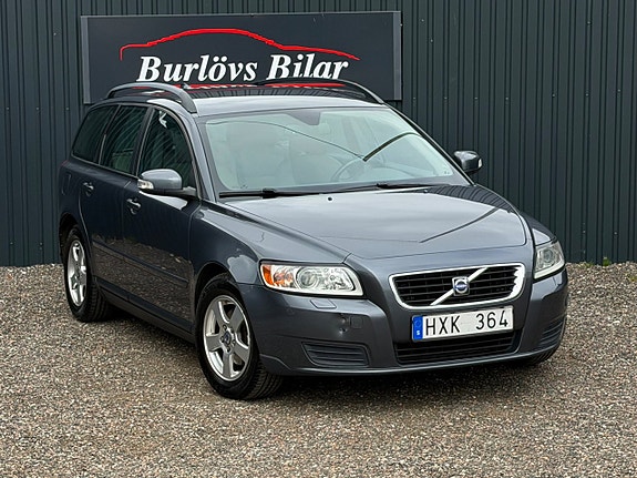 Volvo V50 4 of 9