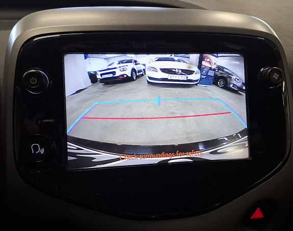 Toyota Aygo 17 of 23