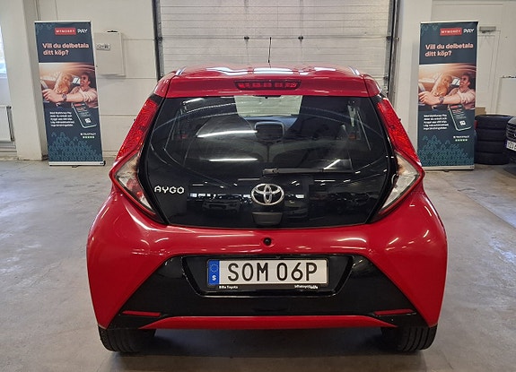 Toyota Aygo 7 of 23