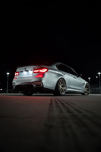 BMW M3 3 of 12