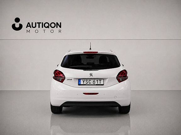Peugeot 208 5 of 14