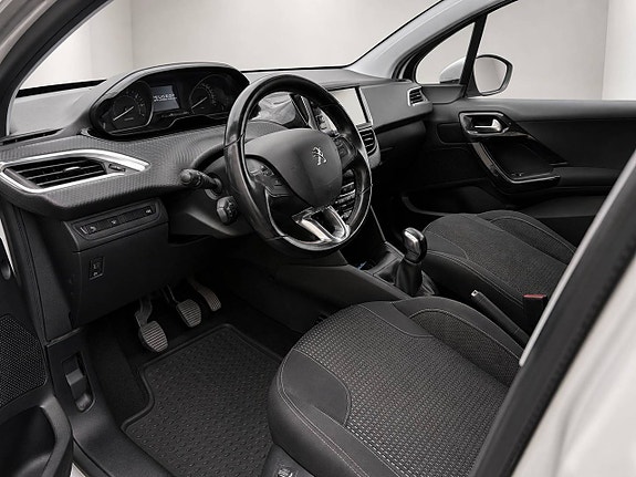 Peugeot 208 6 of 14