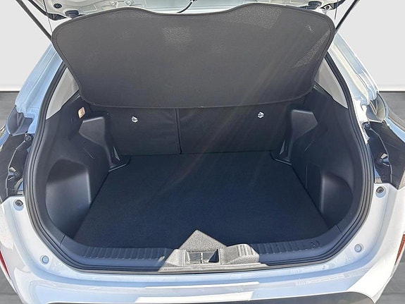 Toyota Yaris Cross 10 of 12