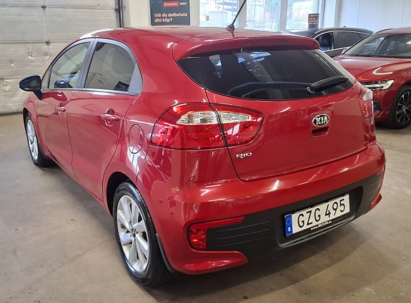 Kia Rio 5 of 23