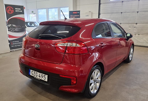 Kia Rio 4 of 23
