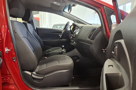 Kia Rio 11 of 23