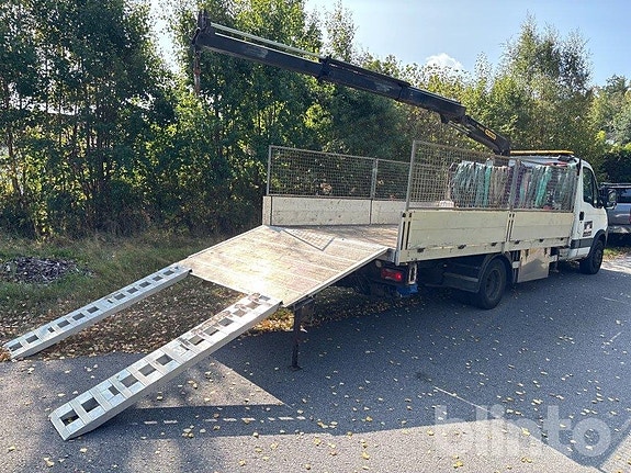 Kranbil IVECO Daily 2 of 6