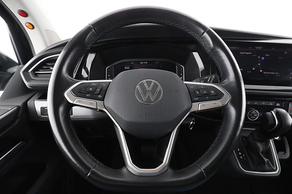 Volkswagen Multivan 19 of 30