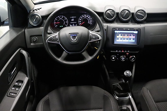 Dacia Duster 11 of 27