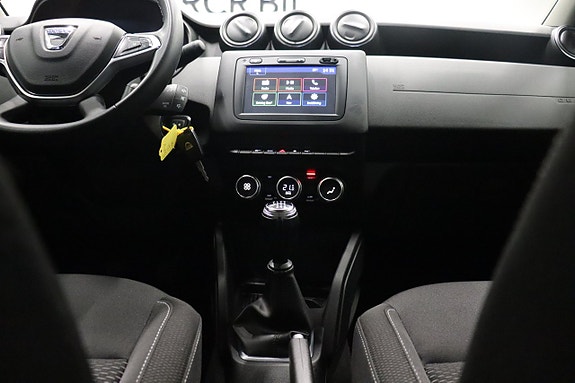 Dacia Duster 13 of 27