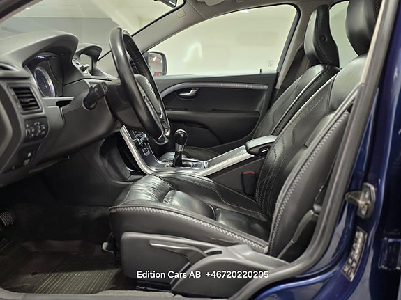 Volvo XC70 6 of 16