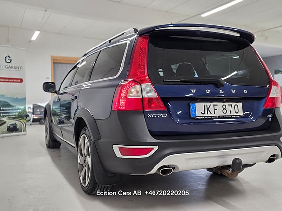 Volvo XC70 5 of 16