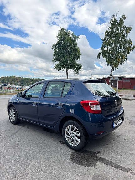 Dacia Sandero 4 of 11