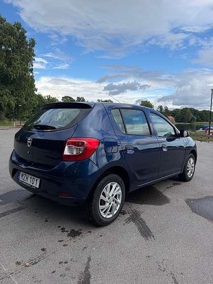 Dacia Sandero 5 of 11