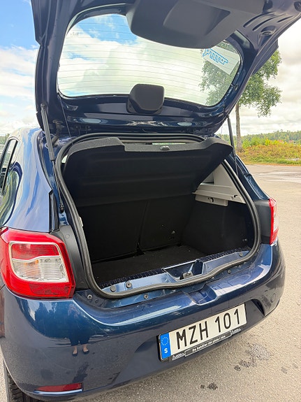 Dacia Sandero 8 of 11