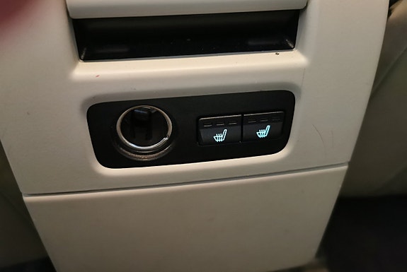 Volvo V70 23 of 28