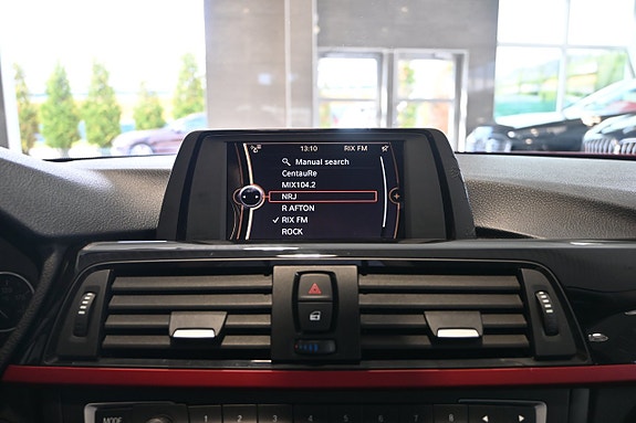 BMW 328i 16 of 22