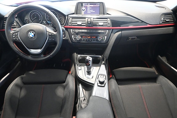 BMW 328i 9 of 22