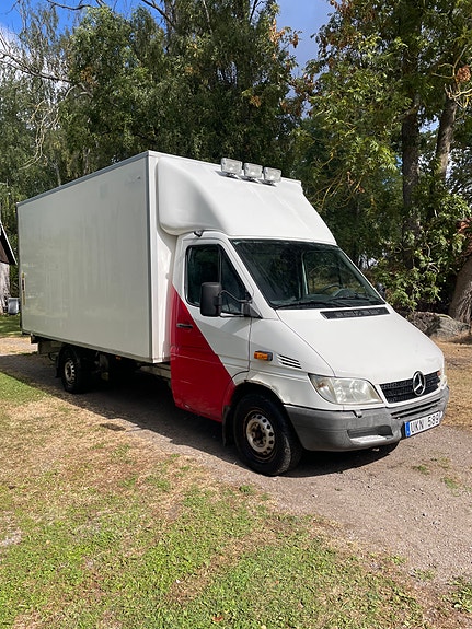 Mercedes-Benz Sprinter 316 8 of 12