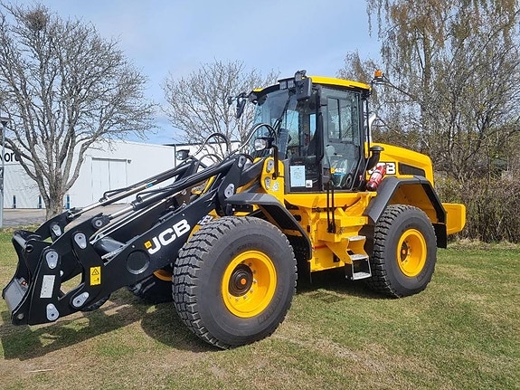JCB 427 Nordic Edition med spakstyrning