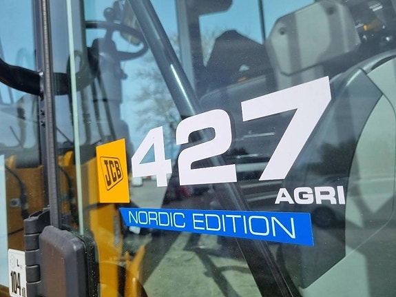 JCB 427 Nordic Edition med spakstyrning 6 of 8